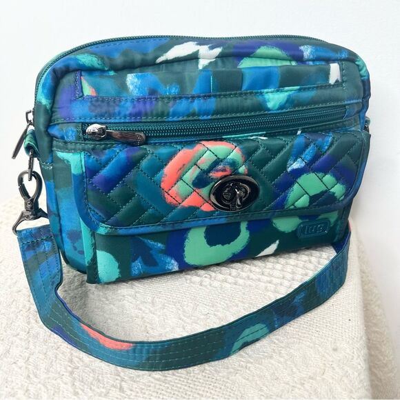 Lug Switch Convertible Crossbody in Mystic Bloom Forest RFID protection - Picture 1 of 12